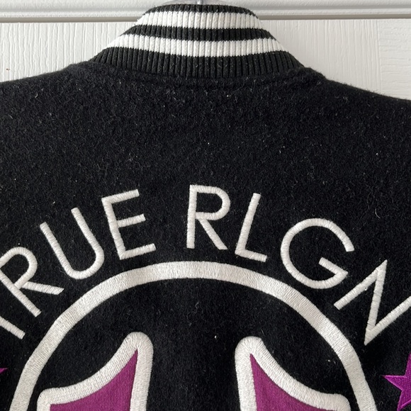 ๐๐๐HOST PICK ๐๐๐ GUC True Religion jacket - Picture 7 of 11